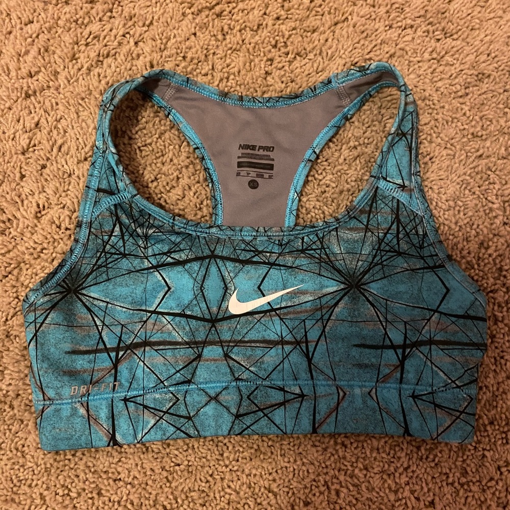 nike sports bra
